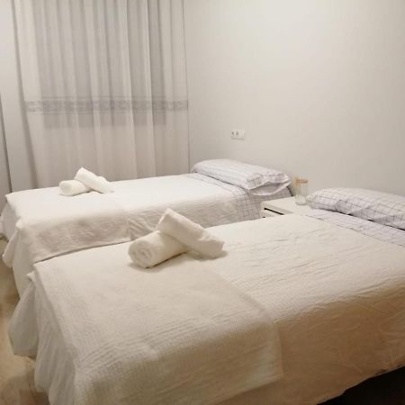 Apartamento La Muralla II Baena Extérieur photo