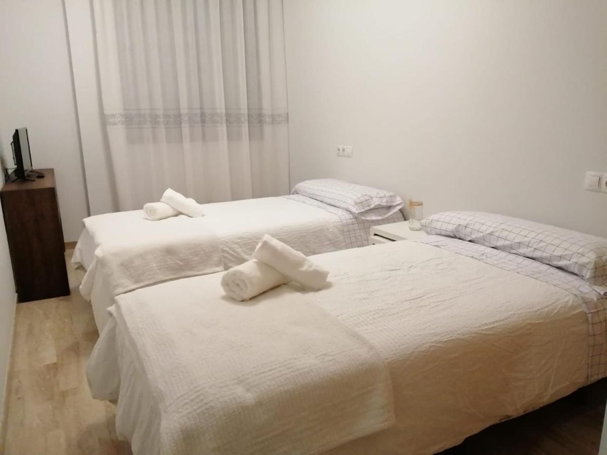 Apartamento La Muralla II Baena Extérieur photo